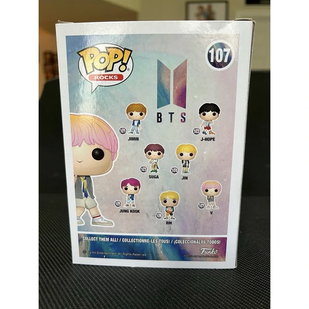 Funko Pop Rocks BTS V 107 Vinyl‎ Figure Kim Taehyung K-Pop Idol Collectible